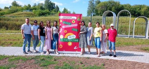 На набережной реки Табарка прошли соревнования по шашкам среди любителей данного интеллектуального спорта