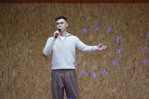 Районда яшьләрне хөрмәтләделәр