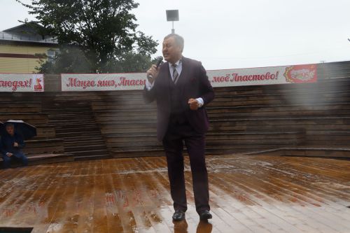 Апас районы үсешенә зур өлеш керткән күренекле кешеләр хөрмәтләнде, бүләкләнде