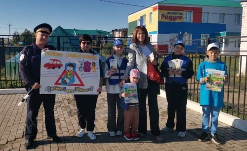 Апаста “Игътибар – балалар!” айлыгы кысаларында очрашулар уза