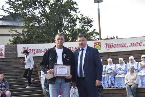 Районыбызның игелекле волонтерлары хөрмәтләнде