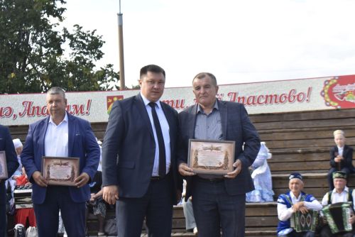Районыбызның игелекле волонтерлары хөрмәтләнде