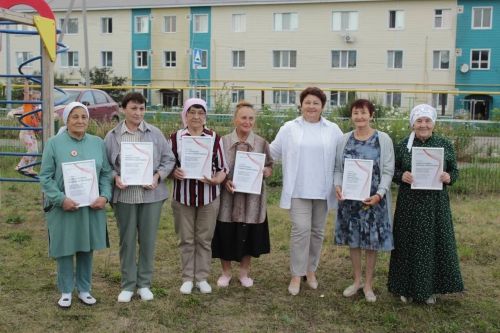 🎉Праздник из программы конкурса «Курше Фест» прошел на улице Молодежная в  Апастово