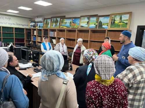 Серебряные волонтеры Апастовского района совершили поездку-экскурсию по красивым местам Казани