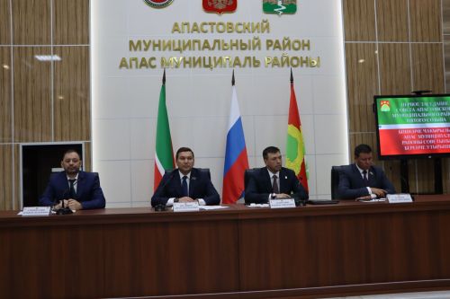 Апас районы башлыгы булып Айрат Җиһаншин сайланды