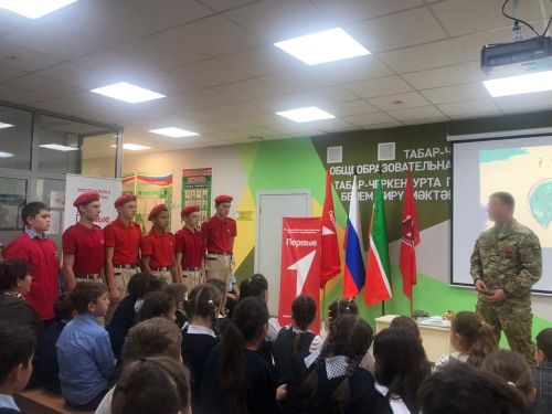 В Табар-Черкийской школе прошла классная встреча с участником СВО, выпускником  школы Кудашовым Валентином Валерьевичем
