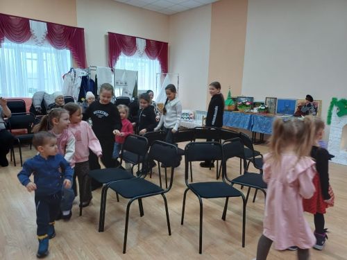 Танай-Турай клубында балалар өчен бәйрәм узган