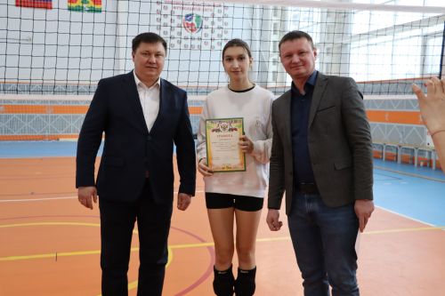 Апас волейболчылар район башлыгының Сертификатын алды