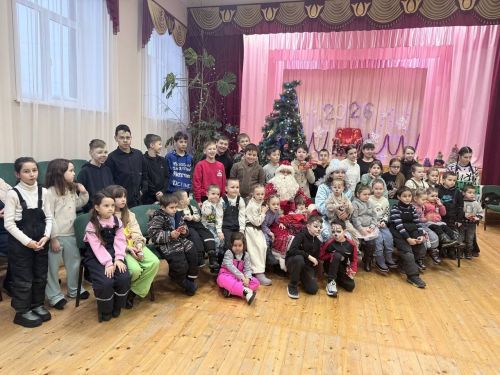 Морзалар авылында чыршы бәйрәменә “убырлы”, “бүреләр”, “шүрәлеләр” дә килгән