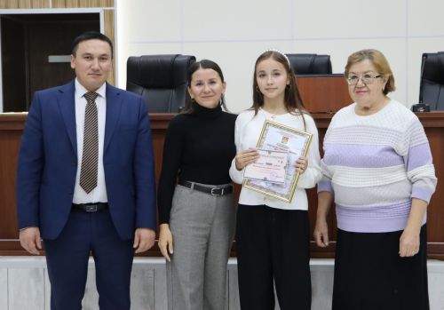 Районда “Террорчылыкка – юк” бәйгесе җиңүчеләрен бүләкләделәр