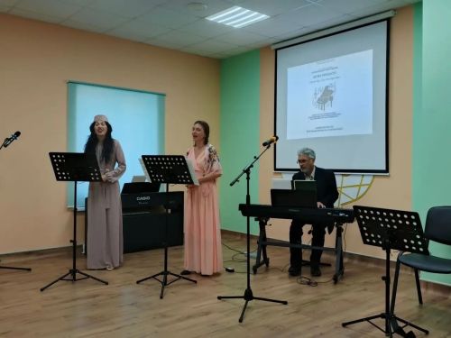 Апаста танылган композиторлар кунак булды