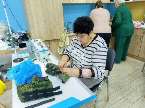 Апасның көмеш волонтерлары игелекле эшләрен дәвам итә