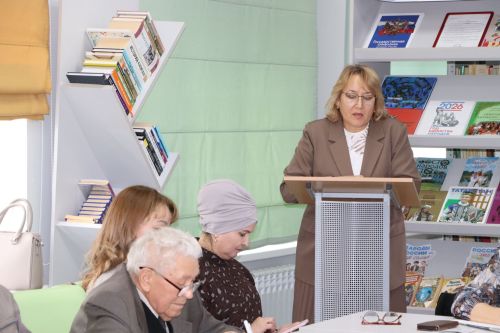 Апаста өлкәннәрнең хокуклары турында сөйләштеләр