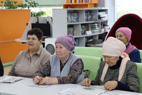 Апаста өлкәннәрнең хокуклары турында сөйләштеләр