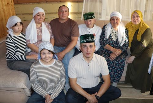 Рәхмәтулла ага Ибәтуллин: “Барысы да Аллаһы Тәгаләдән”