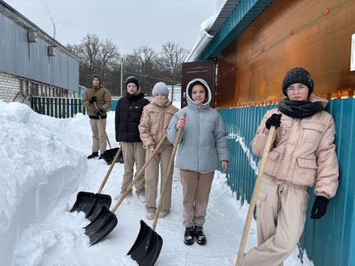 Юнармейцы Табар-Черкийской школы навестили Сергея Пантелеймоновича Баранов-Орел