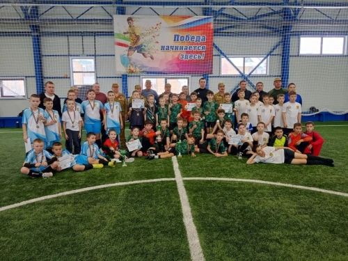 Апаста әфганчылар кубогына ярышлар узды