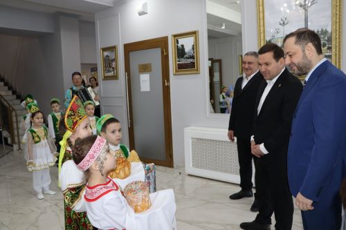 Апаста 2026 ел тантаналы төстә ачылды