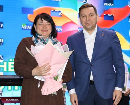 Апаста мәдәният хезмәткәрләре хөрмәтләнде