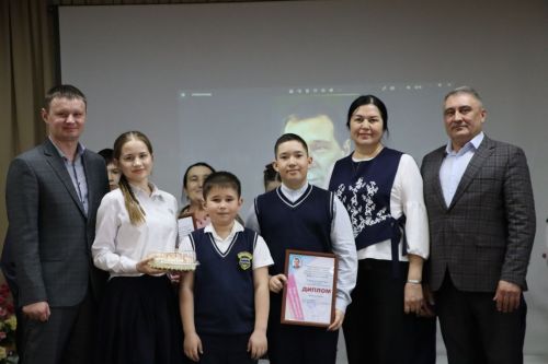 Апаста Әмир Камалиев исемендәге театр коллективлары фестивале дүртенче ел узды