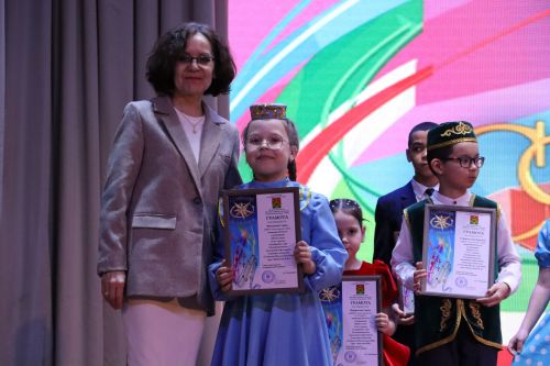 “Йолдызлык” (“Созвездие”) фестиваленең зона туры Апаста узачак