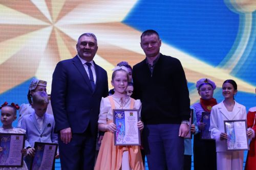 “Йолдызлык” (“Созвездие”) фестиваленең зона туры Апаста узачак
