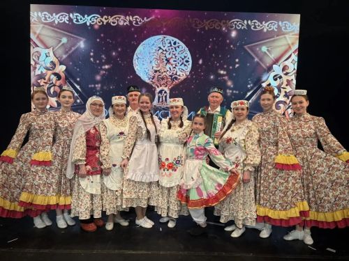 Насыйховлар гаиләсе “Тарихта без эзлебез” бәйгесендә район данын яклады