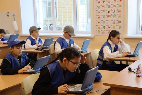 Апаста “Куркынычсыз тәгәрмәч” бәйгесе бара
