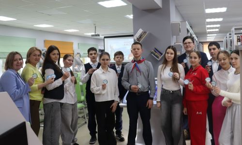 Апас Үзәк китапханәсендә район яшьләре өчен «Татарча сөйләшү» клубы эшли башлады