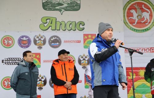 В Апастово стартовал первый этап чемпионата России по гонкам на квадроциклах