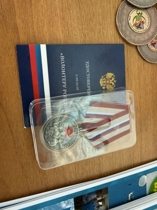 Апаста десантчылар иганәчелегендә бадминтон ярышлары бара