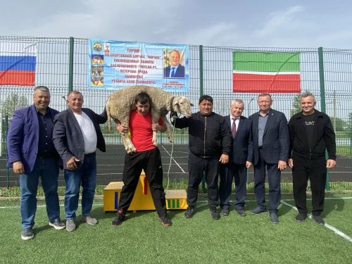 Рәшит Шәйхиев истәлегенә узган көрәш ярышларының баш батыры билгеле булды