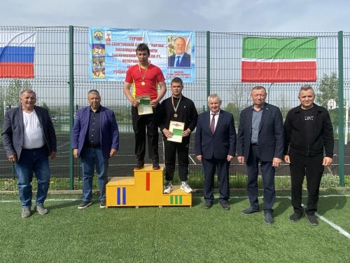 Рәшит Шәйхиев истәлегенә узган көрәш ярышларының баш батыры билгеле булды