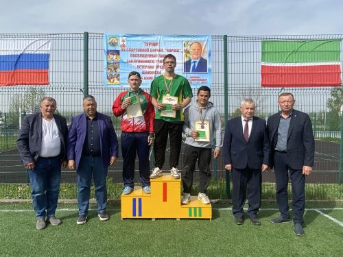 Рәшит Шәйхиев истәлегенә узган көрәш ярышларының баш батыры билгеле булды
