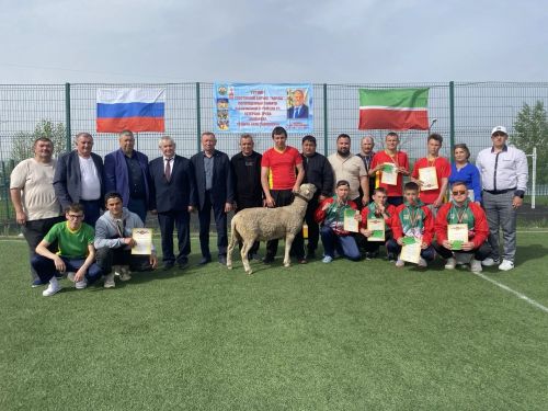 Рәшит Шәйхиев истәлегенә узган көрәш ярышларының баш батыры билгеле булды