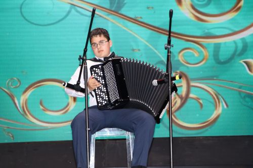 Районда Сара Садыйкова исемендәге балалар сәнгать мәктәбенең иҗади хисап концерты узды
