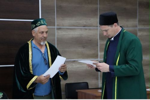 Апаста дин әһелләренең киңәйтелгән утырышы узды