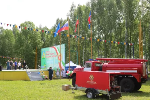 Апас районы командасы республика ярышларыннан бүләк белән кайтты