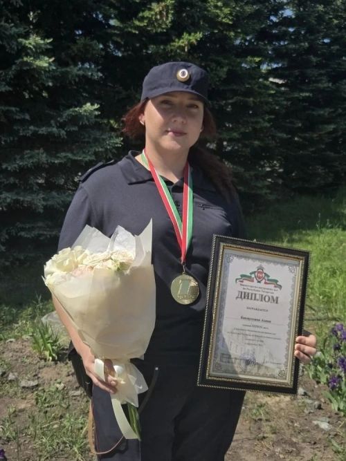 Апас эчке эшләр бүлеге хезмәткәрләре җиңеп кайтты