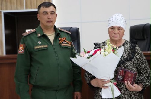 Апаста Ларин Олег Игоревичның исеме мәңгеләштерелде