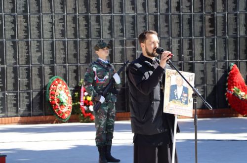 Апаста Бөек Җиңүнең 81 еллыгы уңаеннан тантаналы митинг узды