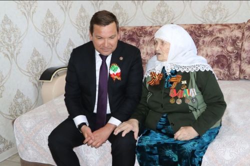 Галия апа Гыйззәтуллина: “Ул елларны мәңге онытасым юк”