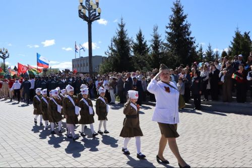 Апаста Бөек Җиңүнең 81 еллыгы уңаеннан тантаналы митинг узды