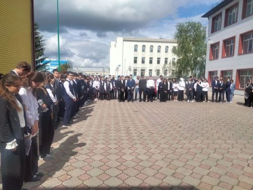 Апас балалары математикадан имтихан тапшырды