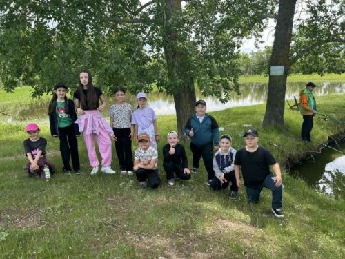 Чүрибураш мәктәбенең “Кояшкай” лагерена йөрүче балаларының һәр көне истә калырлык булып уза