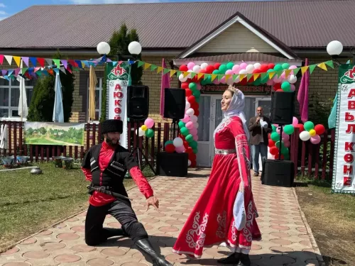 Аюкөйдергәндә Авыл көне гөрләде