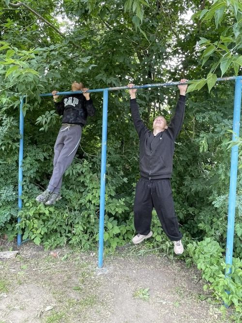 “Яшь десантчы” хәрби-патриотик лагеренда ГТО нормативлары тапшырдылар
