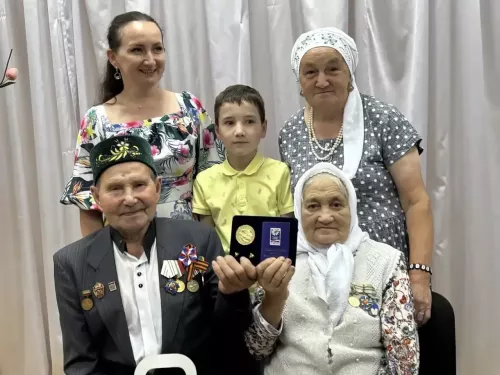 Гөлирам һәм Наил Нигъмәтҗановлар гаиләсе “Мәхәббәт һәм тугрылык өчен” медаленә лаек булды