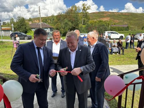 Түбән Барыш авылында яңа кибет - халыкка комплекслы хезмәт күрсәтү пункты ачылды