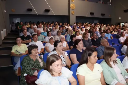 Апас районында “Бердәм Россия” җирле бүлекчәсенең “Нәтиҗәгә эшлибез” хисап-программа форумы узды